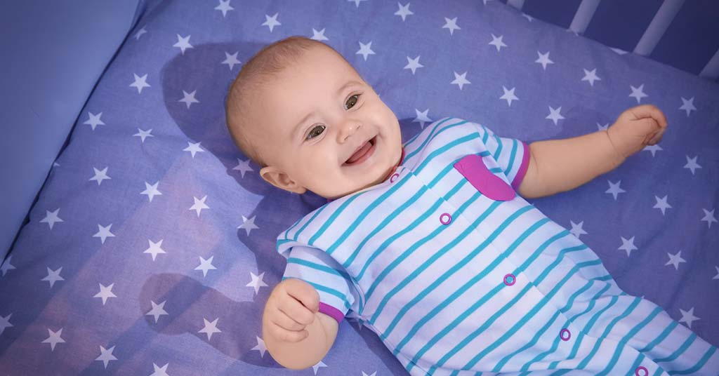 cleaning baby cot crib mattress