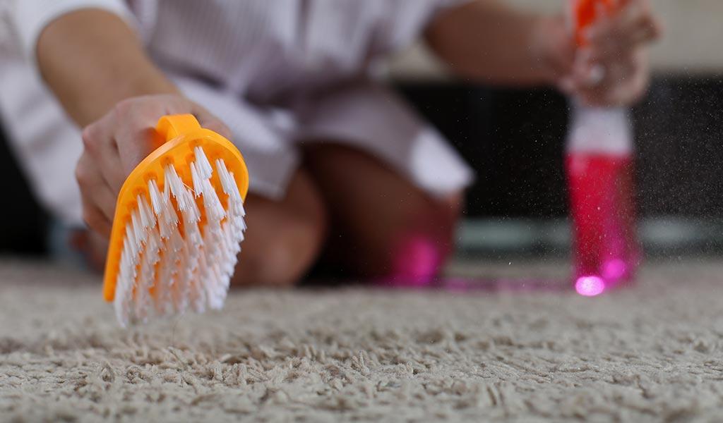 carpet cleaning mistakes scrubbing
