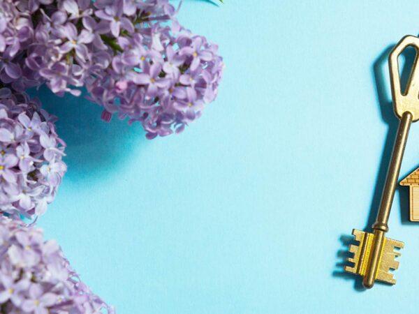 Preparing a Home for Summer Rental: Essential Cleaning Guide